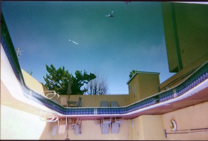 skypooltoothbursh.jpg